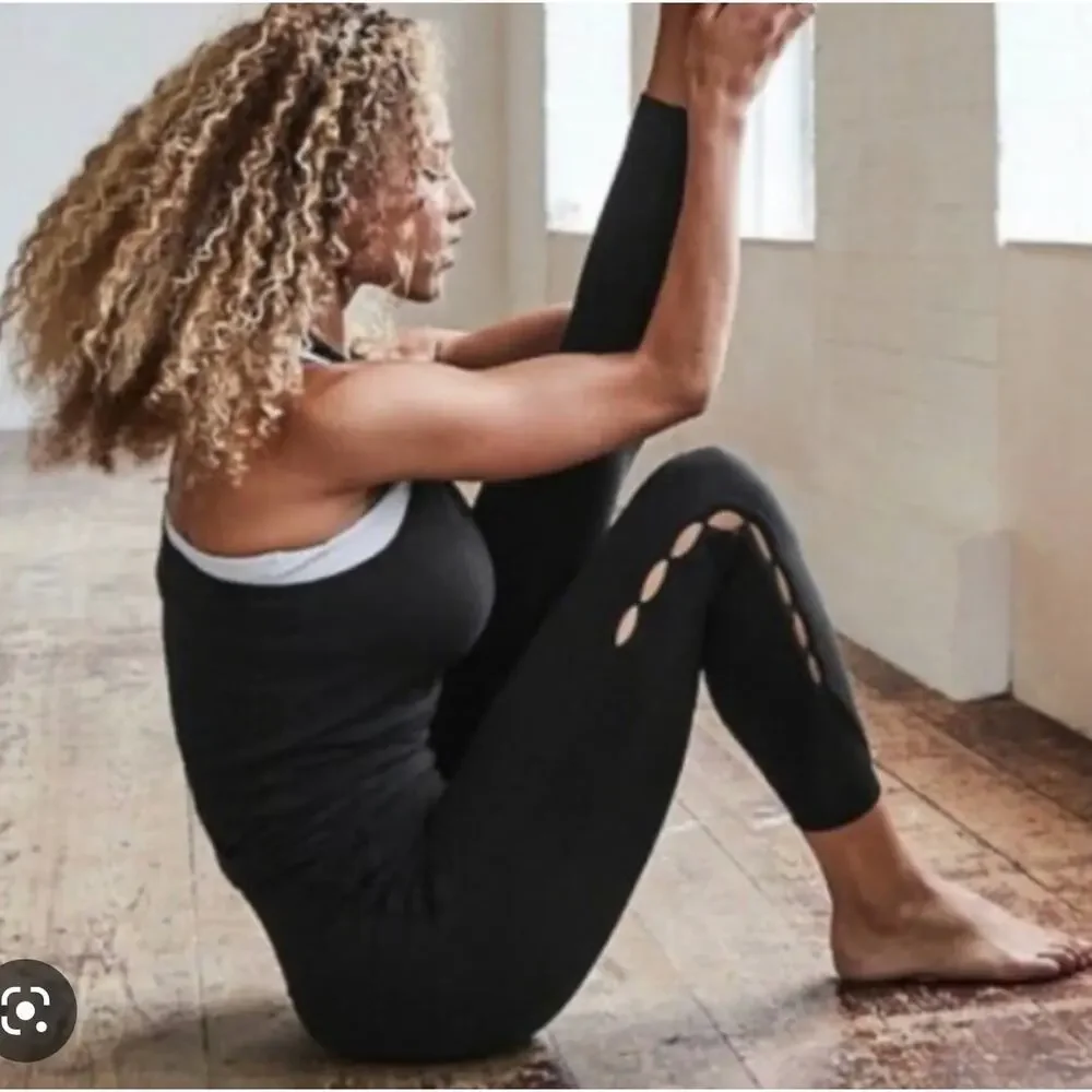 Athleta Black Powervita High Rise Peekaboo 7/8 Tight Size XS